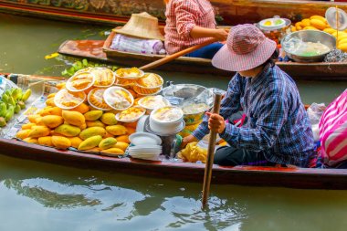 damnoen saduak yüzen Pazar içinde ratchaburi yakın bangkok, Tayland