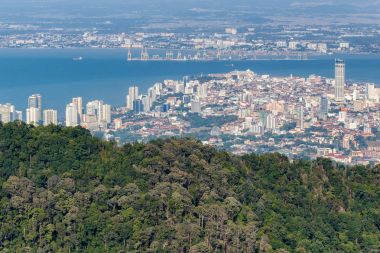 Georgetown, Penang Adası, Malezya Penang tepenin üstünden başkenti Üstten Görünüm.