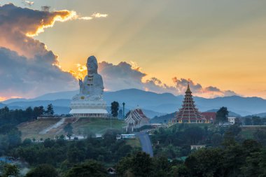WAT Huay Pla Kang, Chiang Rai Eyaleti, tapınakta tasarımını Beautiful Çince tapınakta Kuzey Tayland