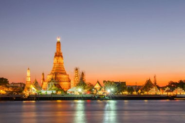WAT Arun gece görünümü Tapınağı Bangkok, Tayland