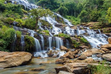 Mae Ya şelale güzel bir şelale Chiang Mai, Tayland olduğunu.