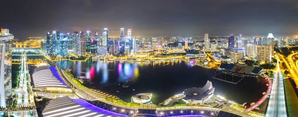 Singapur Finans bölgesine ve Singapur şehir bina iş manzara