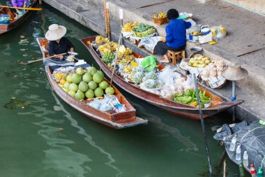 damnoen saduak yüzen Pazar içinde ratchaburi yakın bangkok, Tayland