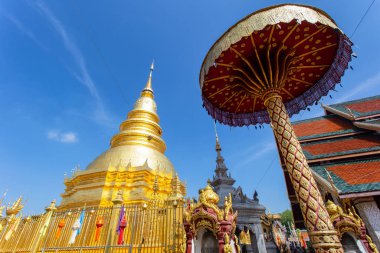 WAT phra o hariphunchai