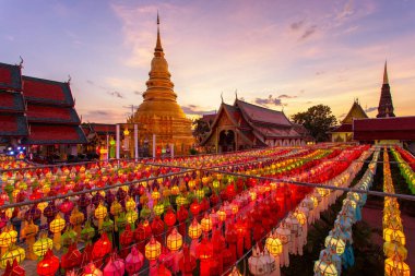 WAT phra o hariphunchai