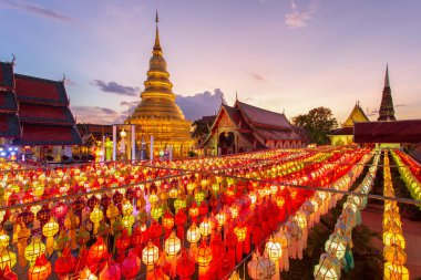 WAT phra o hariphunchai