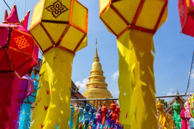 WAT phra o hariphunchai