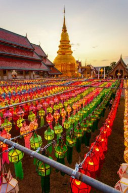WAT phra o hariphunchai