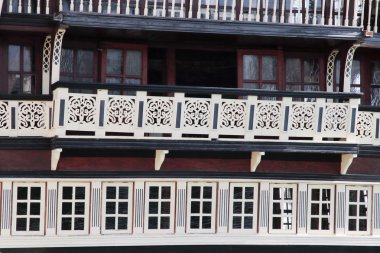 bir savaş gemisi Stern