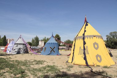 Ortaçağ askeri kamp  