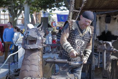 Açık çalışma demirci