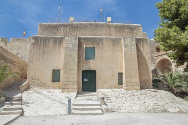 Santa Barbara kalede bina