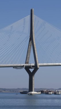  181 Anayasa köprünün bir ayağı ön plan