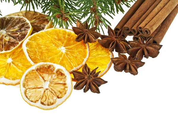 Beyaz arka planda izole edilmiş Noel dekorasyonu