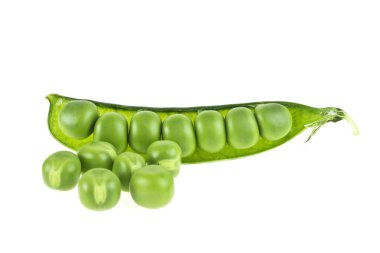 Beyaz arkaplanda izole edilmiş taze bezelye kabuğu