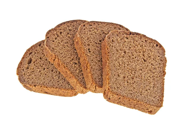 Скибочки житнього хліба ізольовані на білому тлі — стокове фото