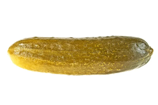 Pepino em conserva marinado isolado sobre fundo branco — Fotografia de Stock