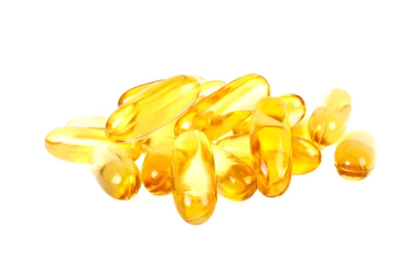 Kabeljauleberöl Omega-3-Gel-Kapseln isoliert auf weißem Hintergrund — Stockfoto