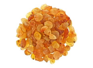 Beyaz arka plan üzerinde üstten görünüm izole sarı kuru üzüm