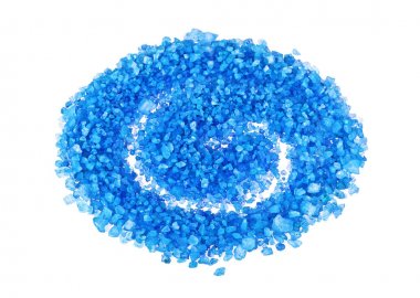 Beyaz arka plan üzerinde izole mavi deniz tuzu