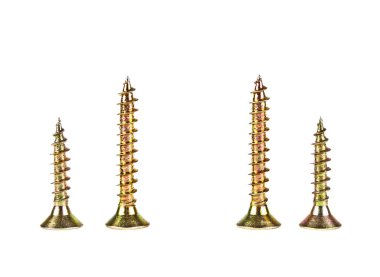 Beyaz arka planda altın vidalar