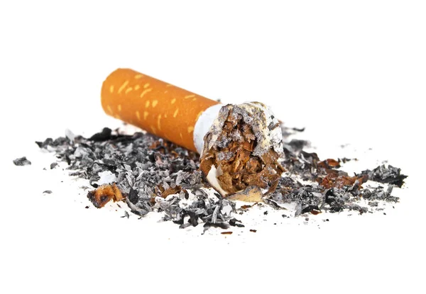 Cigarettfimp med aska isolerad på vit bakgrund. Stoppa smoki — Stockfoto