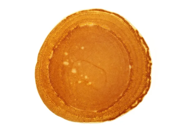 Lekkere pannenkoek geïsoleerd op een witte achtergrond, bovenaanzicht — Stockfoto