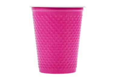 Beyaz arka plan üzerinde izole plastik Menekşe Kupası