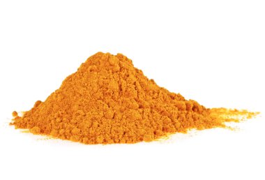 Hint baharat - zerdeçal baharat yığının üstüne beyaz bir arka plan