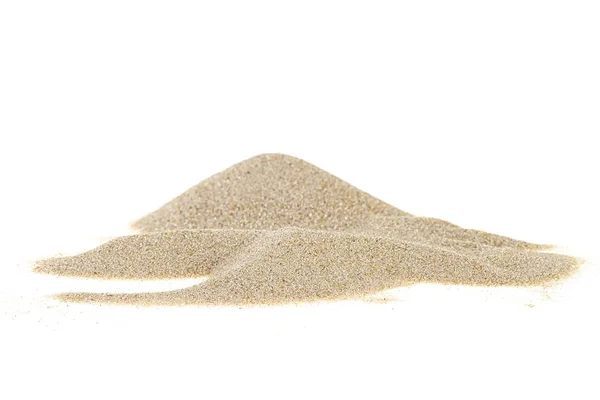 yığın çöl kumu beyaz arkaplanda izole