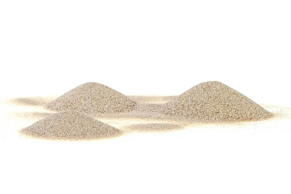 Pilha de areia isolada sobre um fundo branco — Fotografia de Stock
