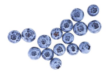 Beyaz arka plan üzerinde izole taze yaban mersini üstten görünüm