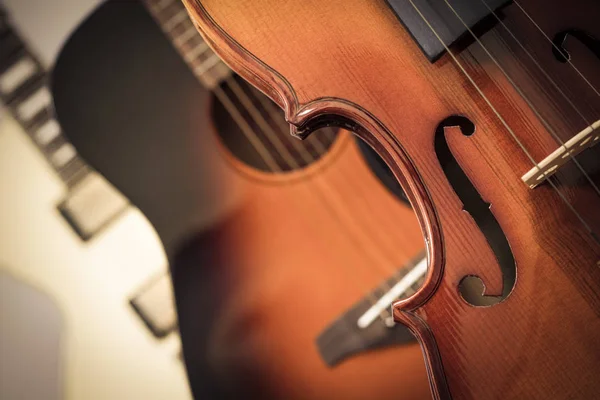 Violin, akustisk & elgitarr för musik bakgrund — Stockfoto