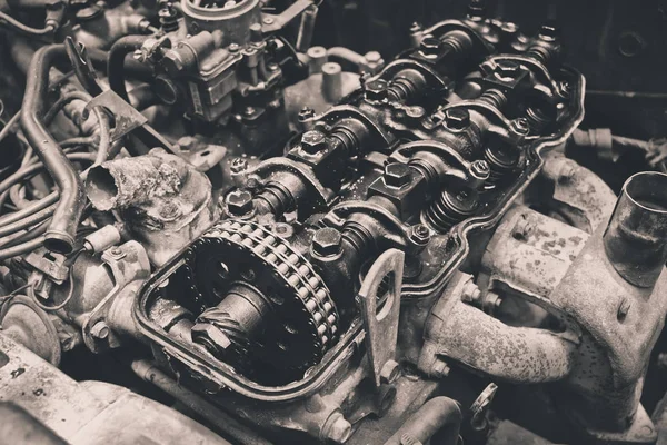 Old & grunge car engine inside view — Stock Photo, Image