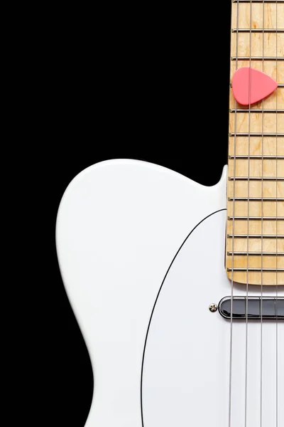 Bílá elektrická kytara s růžovou vyskladnění — Stock fotografie