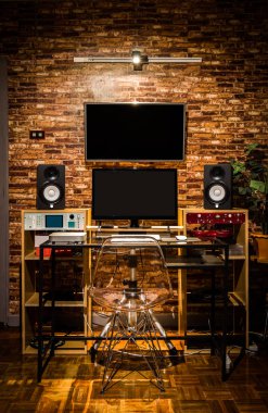 Stil çalışma alanı ve modern yaşam için ev eğlence çatı