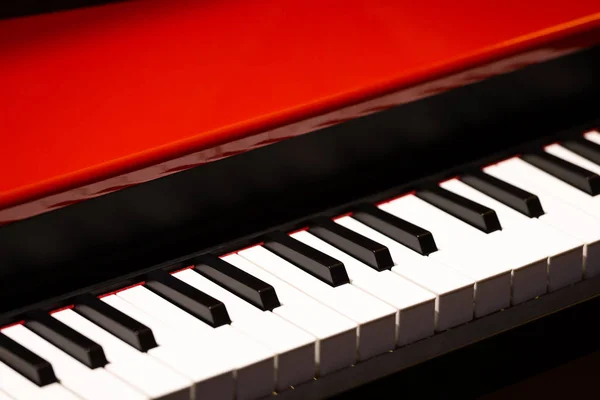 Pianoforte Coda Rosso Sottofondo Musicale — Foto Stock