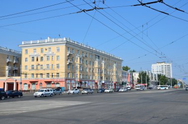 Barnaul, Rusya, Ağustos, 17, 2016. Lenin Caddesi ve inşaatçılar Avenue Barnaul, evim