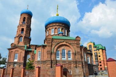 Barnaul, Rusya, Ağustos, 17, 2016. Barnaul Nikitin sokakta Pokrovsky katedralde yaz, Rusya Federasyonu