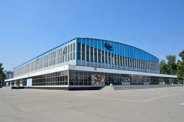 Barnaul, Rússia, 17 de agosto de 2016. Ninguém, o Palácio de exposições e esportes de um nome de G. S. Titov em Barnaul — Fotografia de Stock