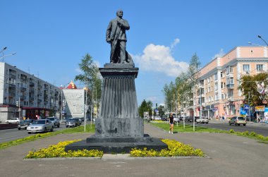 Barnaul, Rusya, Ağustos, 17, 2016. Vladimir Lenin Anıtı Barnaul Lenin Caddesi, Rusya'nın merkezinde