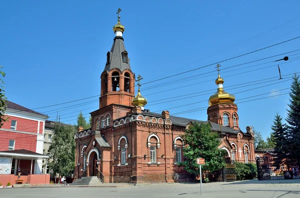 Barnaul, Rusia, 17 de agosto de 2016. Svyato - Iglesia Nikolskaya en Barnaul en el verano — Foto de Stock