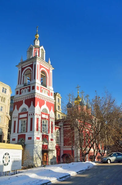 Εκκλησία Του Αγίου Γεωργίου Στην Οδό Varvarka Στη Μόσχα Ρωσία — Φωτογραφία Αρχείου