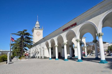 Simferopol, Kırım'da, 27 Nisan 2017. Kimse, tren istasyonu, Simferopol
