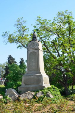 Sevastopol, Kırım'da, 08 Mayıs 2017. Sevastopol tarihsel Bulvarı'nda dördüncü burçlarından askerleri için anıt