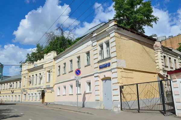 Moskau Russland Juni 2017 Niemand Serebryanichesky Gasse Sommer Bei Bewölktem — Stockfoto