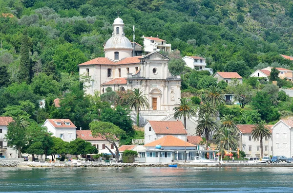 Kotor Bay, starobylého města Prcanj, Černá Hora — Stock fotografie