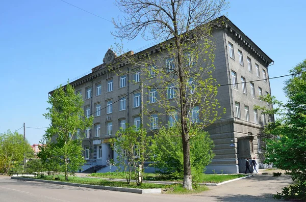 Ussuriysk, Russia, May, 19, 2016. Nobody, The Ussuriisk agricultural technical College — Stock Photo, Image