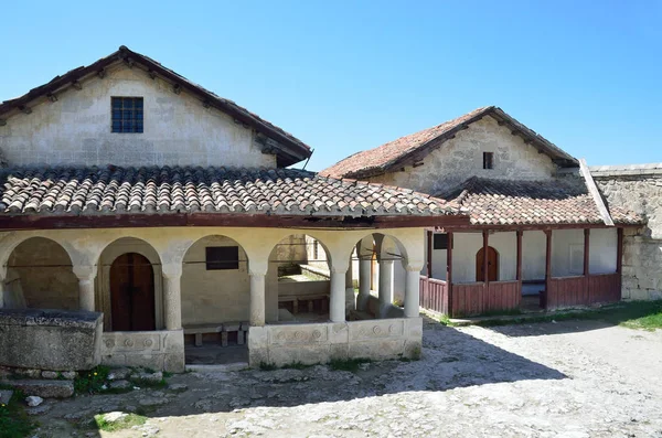 Crimée, Bahchisaray, ville des cavernes Chufut Kale. Kenesas karaïtes des XIVe et XVIIIe siècles — Photo