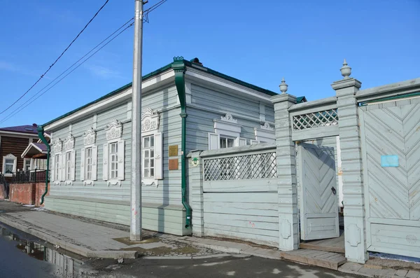 イルクツスク ロシア 2017 クラフト化合物 とイルクーツク 130 の歴史的な地区他建物の家 行って通り — ストック写真
